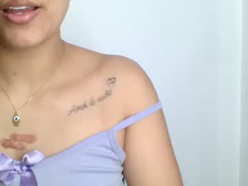 Emmie_Xxx Chaturbate stream image from December 22, 2024