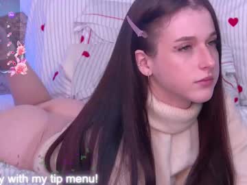 Lollavos Chaturbate stream image from December 22, 2024