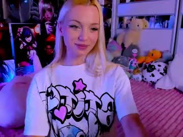 Cuttie_Ponyy Chaturbate stream image from December 22, 2024