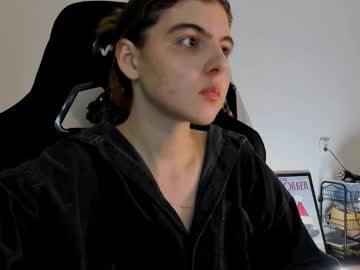 Emmamon Chaturbate stream image from December 22, 2024