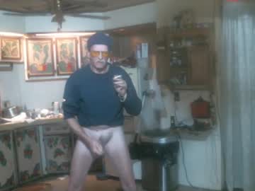 Hardinhand44 Chaturbate stream image from December 22, 2024