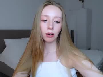 Luna_Insanity Chaturbate stream image from December 22, 2024