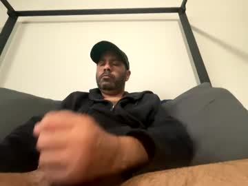 Drspunkalott Chaturbate stream image from December 22, 2024
