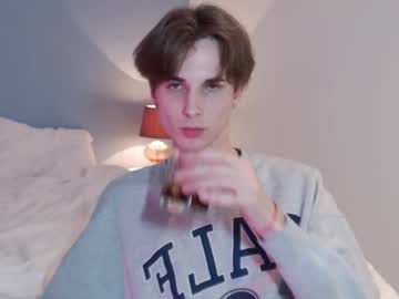 Lucacharm Chaturbate stream image from December 22, 2024