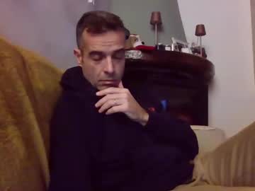 Simmeturbate Chaturbate stream image from December 22, 2024