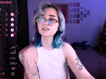 Witch_Heart Chaturbate stream image from December 22, 2024