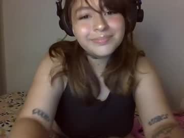 Aridollcute Chaturbate stream image from December 22, 2024