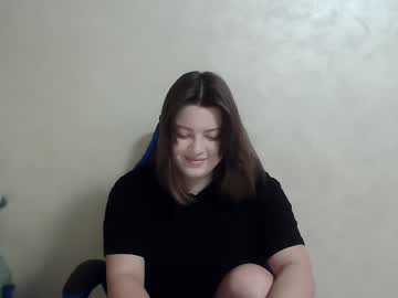 Girl_Leya Chaturbate stream image from December 22, 2024