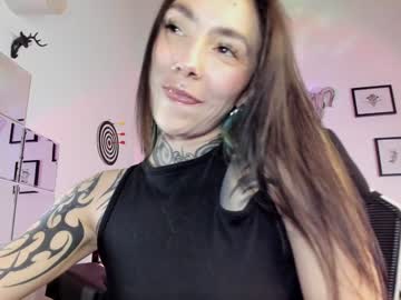Juliet_Sourire Chaturbate stream image from December 22, 2024