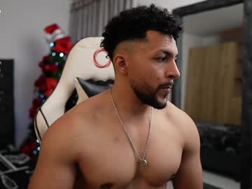 Martin_Logan Chaturbate stream image from December 22, 2024