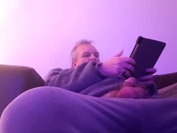 Paule7676 Chaturbate stream image from December 22, 2024