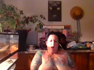 Perinne50 Chaturbate stream image from December 22, 2024