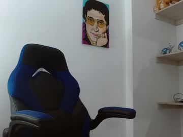 Alejo_Hot23 Chaturbate stream image from December 23, 2024