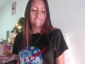 Bella_Marlowe Chaturbate stream image from December 23, 2024