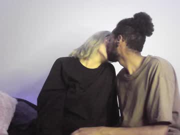 Double_Temptati0n Chaturbate stream image from December 23, 2024