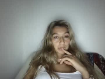 Jess_Mark425 Chaturbate stream image from December 23, 2024