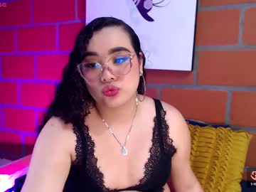 Tiffanygiil Chaturbate stream image from December 23, 2024