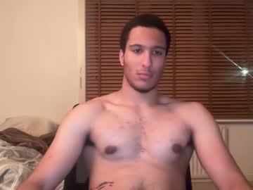 Aloandon Chaturbate stream image from December 23, 2024