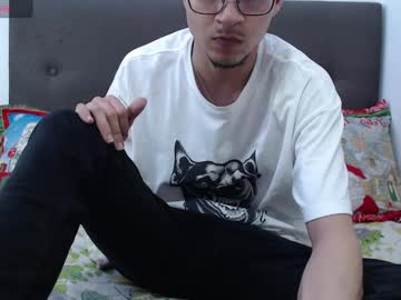 Andy_Bunny_Lover Chaturbate stream image from December 23, 2024