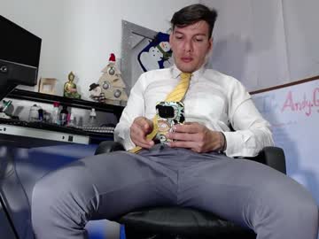 Andygeertsa Chaturbate stream image from December 23, 2024