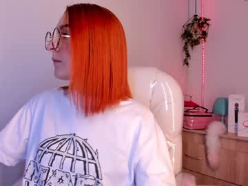 Tiarha_ Chaturbate stream image from December 23, 2024