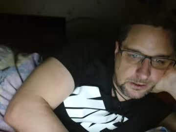 Wirzwei8883 Chaturbate stream image from December 23, 2024