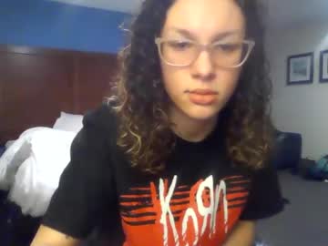 Isabellaella Chaturbate stream image from December 23, 2024