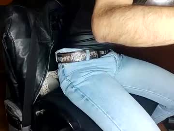 Martin_Cba Chaturbate stream image from December 23, 2024