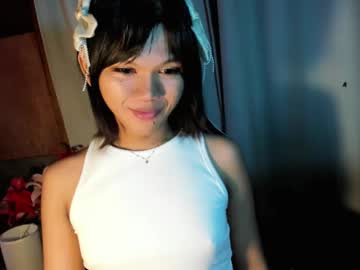 Momoring_Meow Chaturbate stream image from December 23, 2024