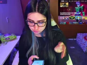 Vallolet1_ Chaturbate stream image from December 23, 2024