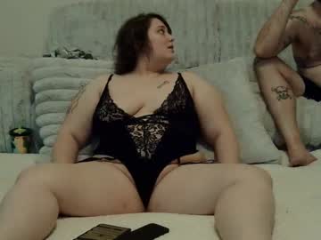 Clyde_In_Bonnie4u Chaturbate stream image from December 23, 2024