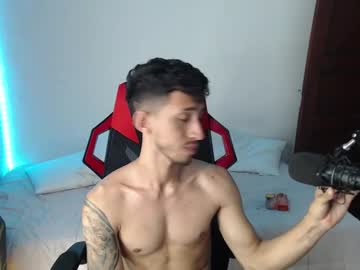Stevensex501 Chaturbate stream image from December 23, 2024