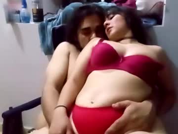 Antonellaxhongo Chaturbate stream image from December 23, 2024