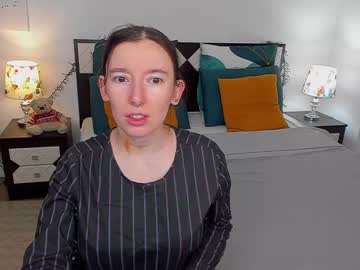 Catherinewalls Chaturbate stream image from December 23, 2024