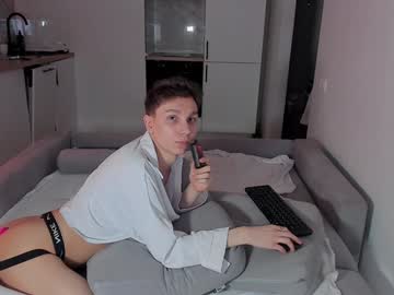 Kilsin Chaturbate stream image from December 23, 2024