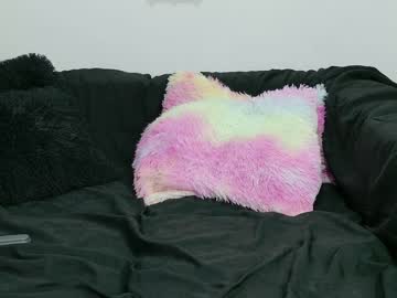 Ahri_Ossuri Chaturbate stream image from December 23, 2024