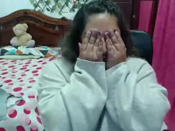 Emilylove14 Chaturbate stream image from December 23, 2024