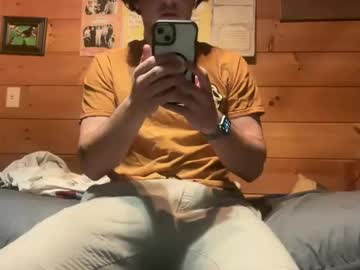 Lucasmith2029 Chaturbate stream image from December 23, 2024
