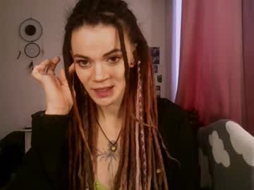 Maryholm Chaturbate stream image from December 23, 2024