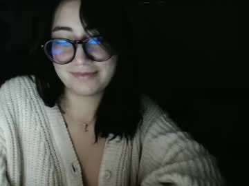 Mulan01_ Chaturbate stream image from December 23, 2024