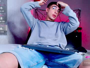 Ryannhill_ Chaturbate stream image from December 23, 2024