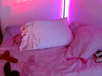 Cannababykush Chaturbate stream image from December 23, 2024