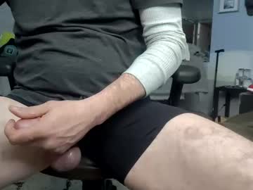Cmorhead660 Chaturbate stream image from December 23, 2024