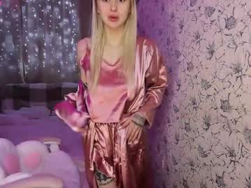 Healing__Girl Chaturbate stream image from December 23, 2024