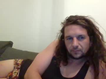 Moz87 Chaturbate stream image from December 23, 2024