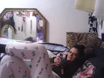 Babevicious Chaturbate stream image from December 23, 2024
