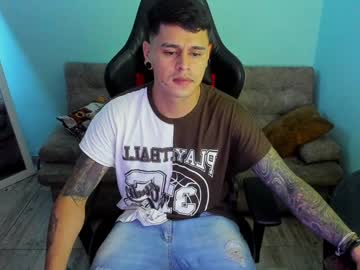 Dage_19 Chaturbate stream image from December 23, 2024