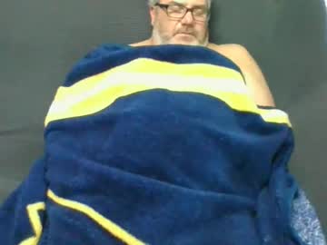 Diamond_Couple_82 Chaturbate stream image from December 23, 2024