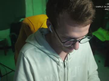 Mickey_Pict Chaturbate stream image from December 23, 2024