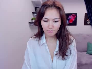 Rebekavimm Chaturbate stream image from December 23, 2024